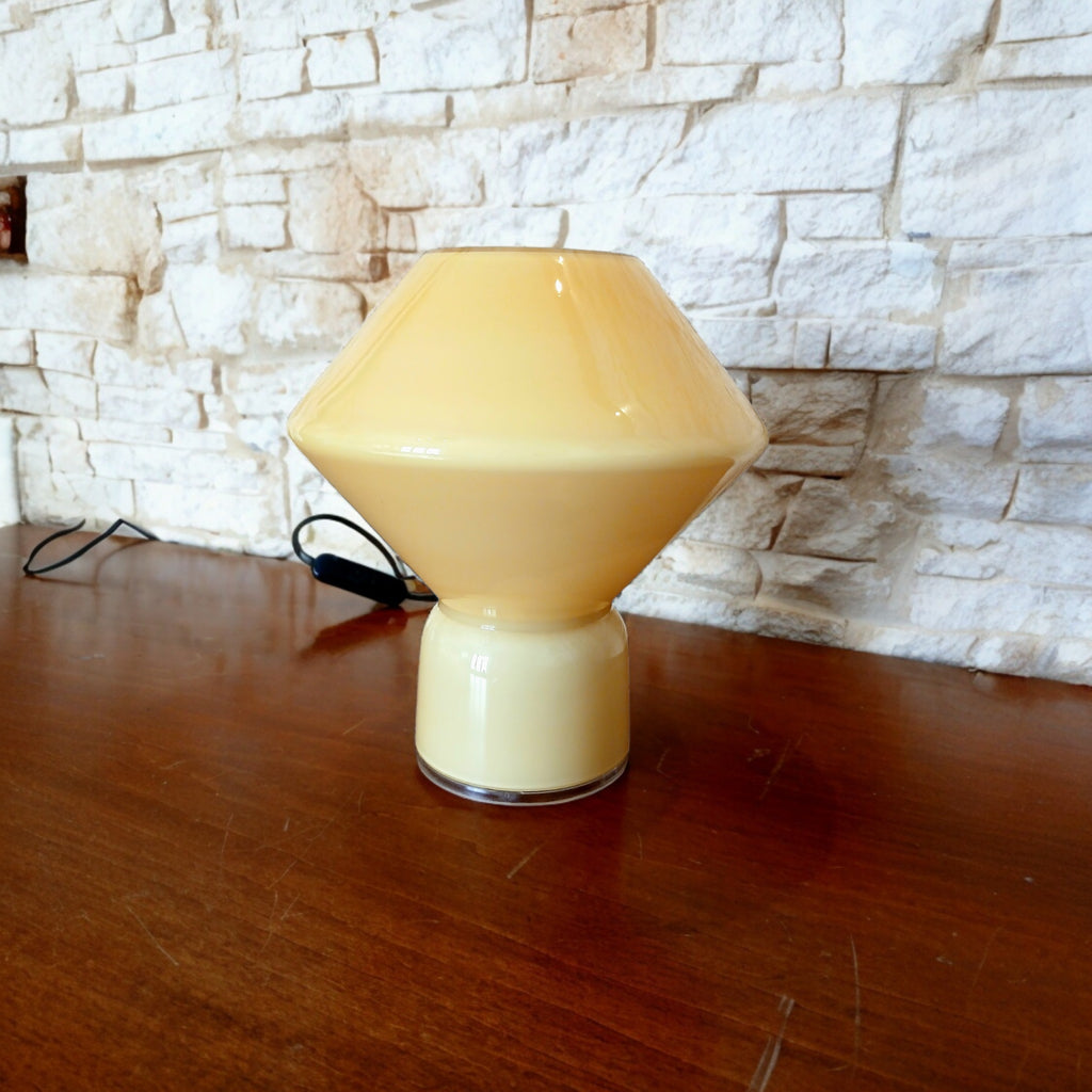 Lampada "Conica" Artemide – Alessandro Mendini, Vetro di Murano, Stile Memphis anni '80