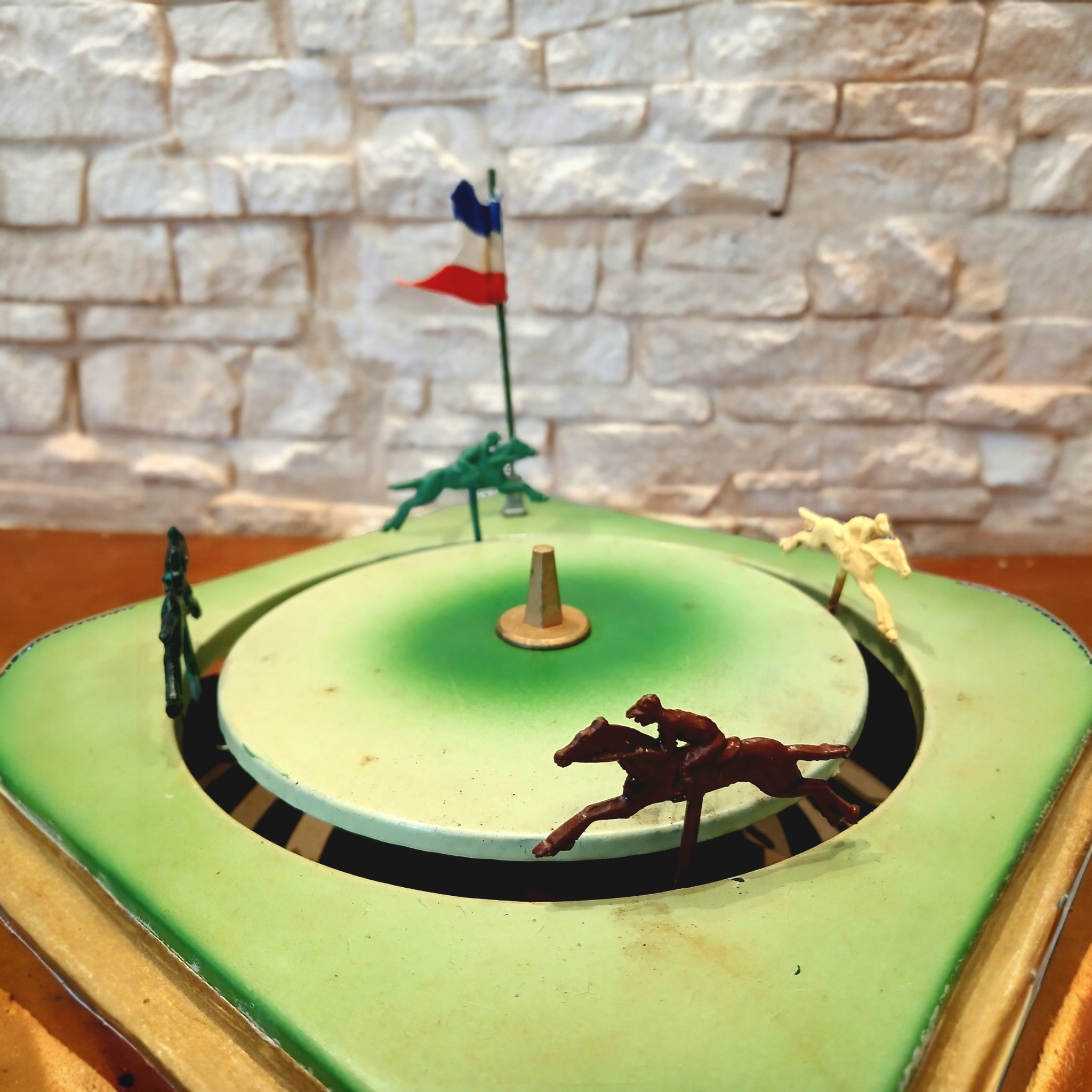 Gioco Corsa dei Cavalli JEP Francese anni 1940/50 – Mechanical Horse Racing Game