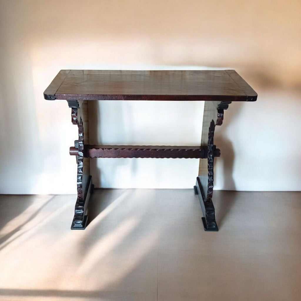 Tavolino di Servizio in Legno Intagliato – Stile Rustico, Italia, Anni 1950-1960