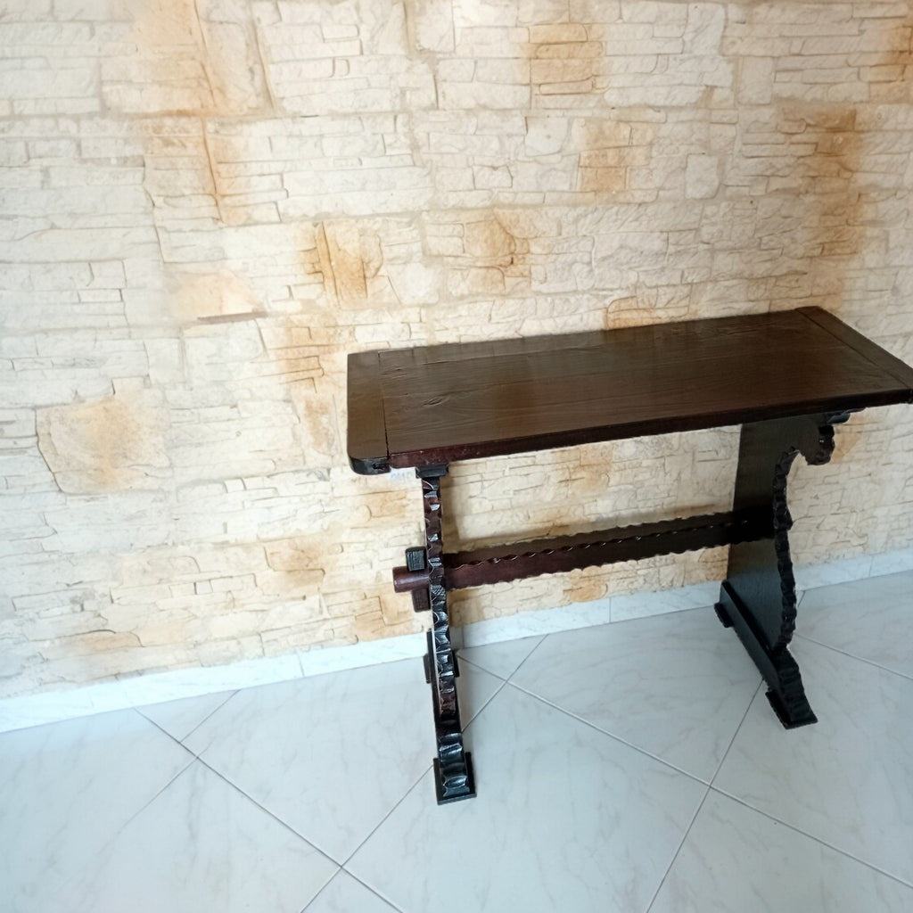 Tavolino di Servizio in Legno Intagliato – Stile Rustico, Italia, Anni 1950-1960