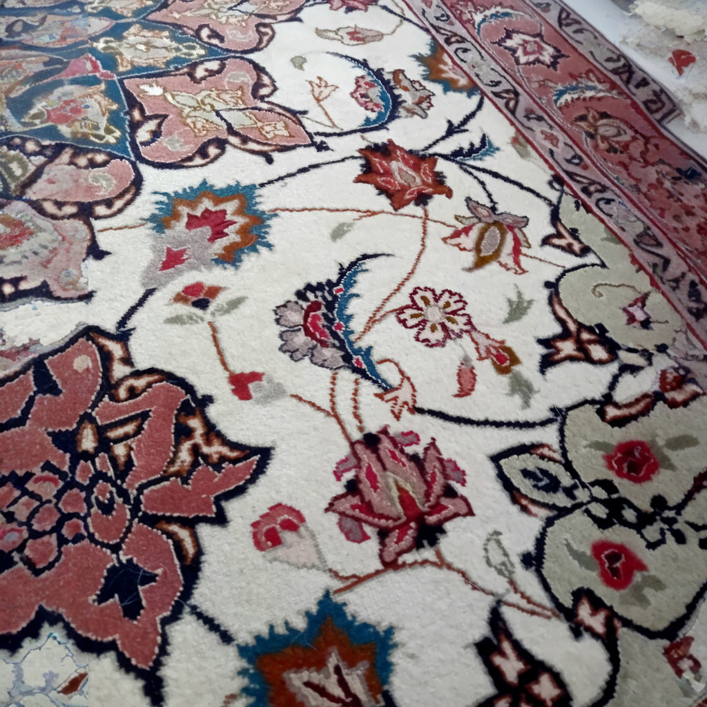 Tappeto Persiano Tabriz 60 Raj – Lana Extrafine e Seta, Annodato a Mano, Iran, 1970-1980
