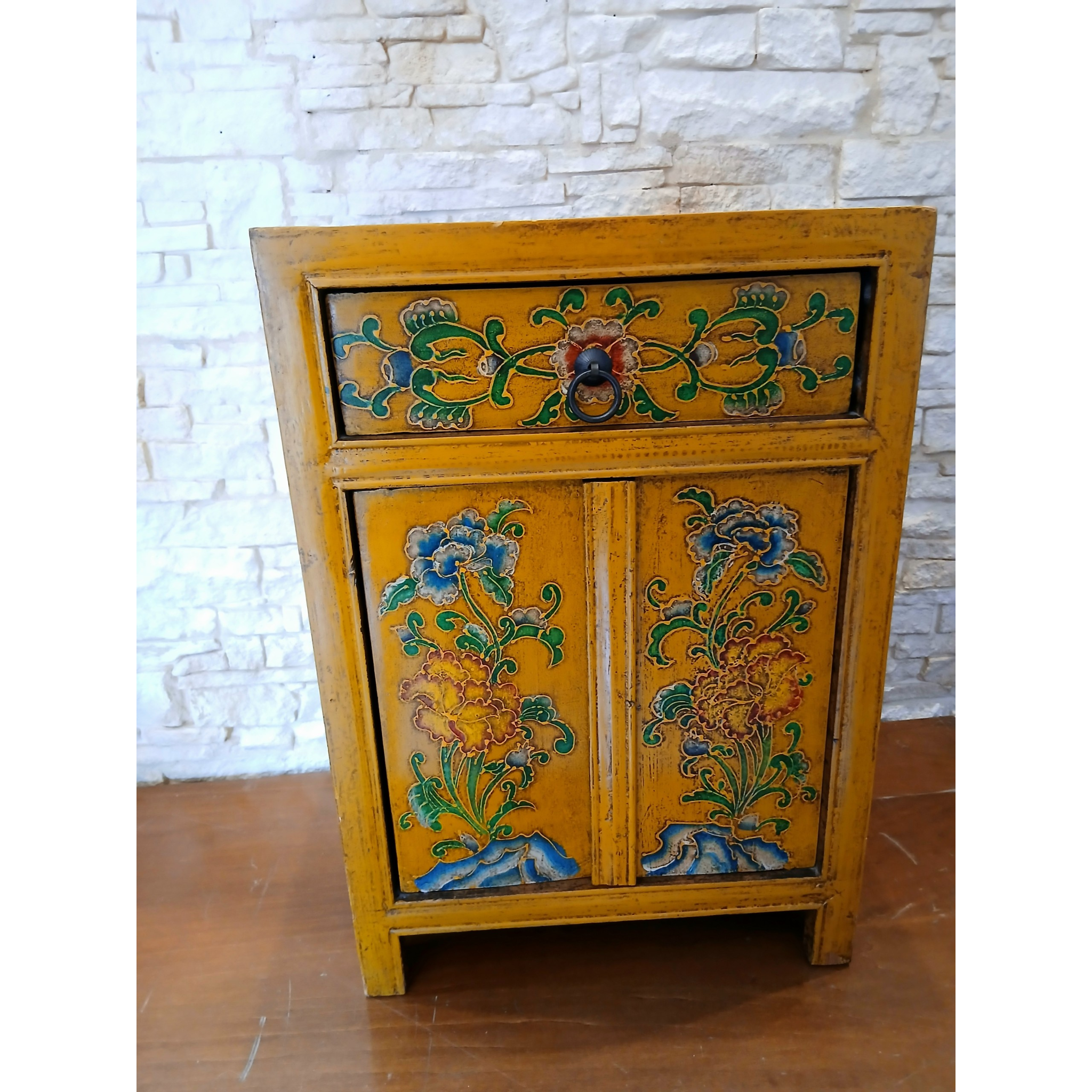 Mobiletto Orientale