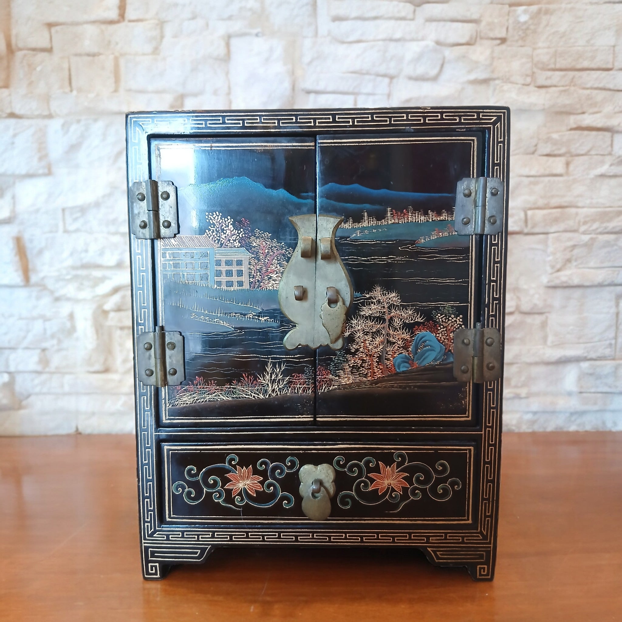 Portagioie Orientale