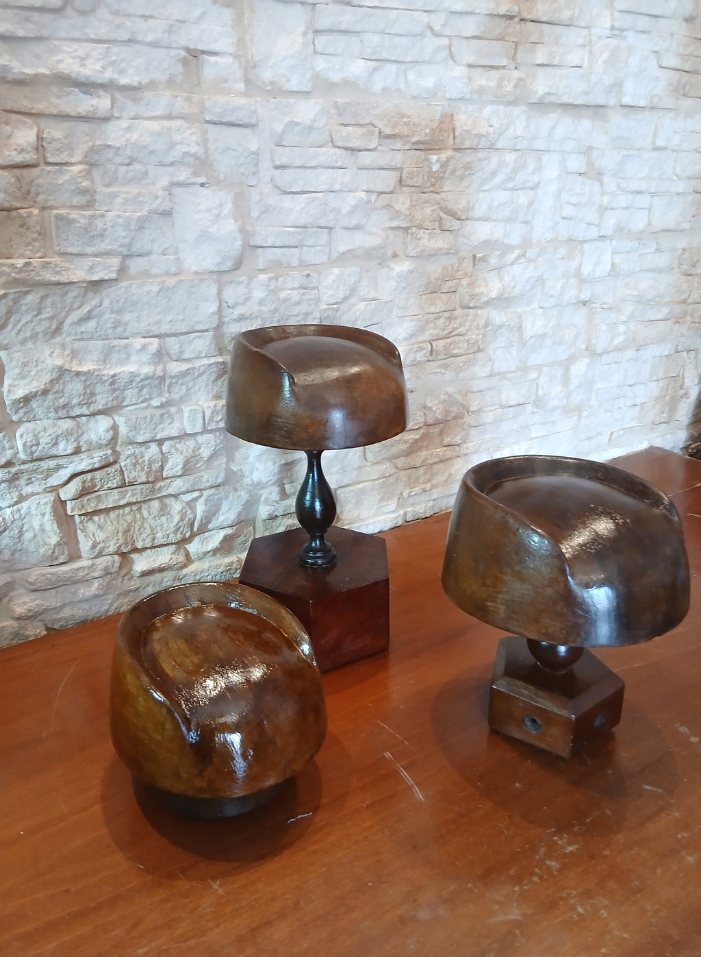 Set di tre stampi per cappelli
