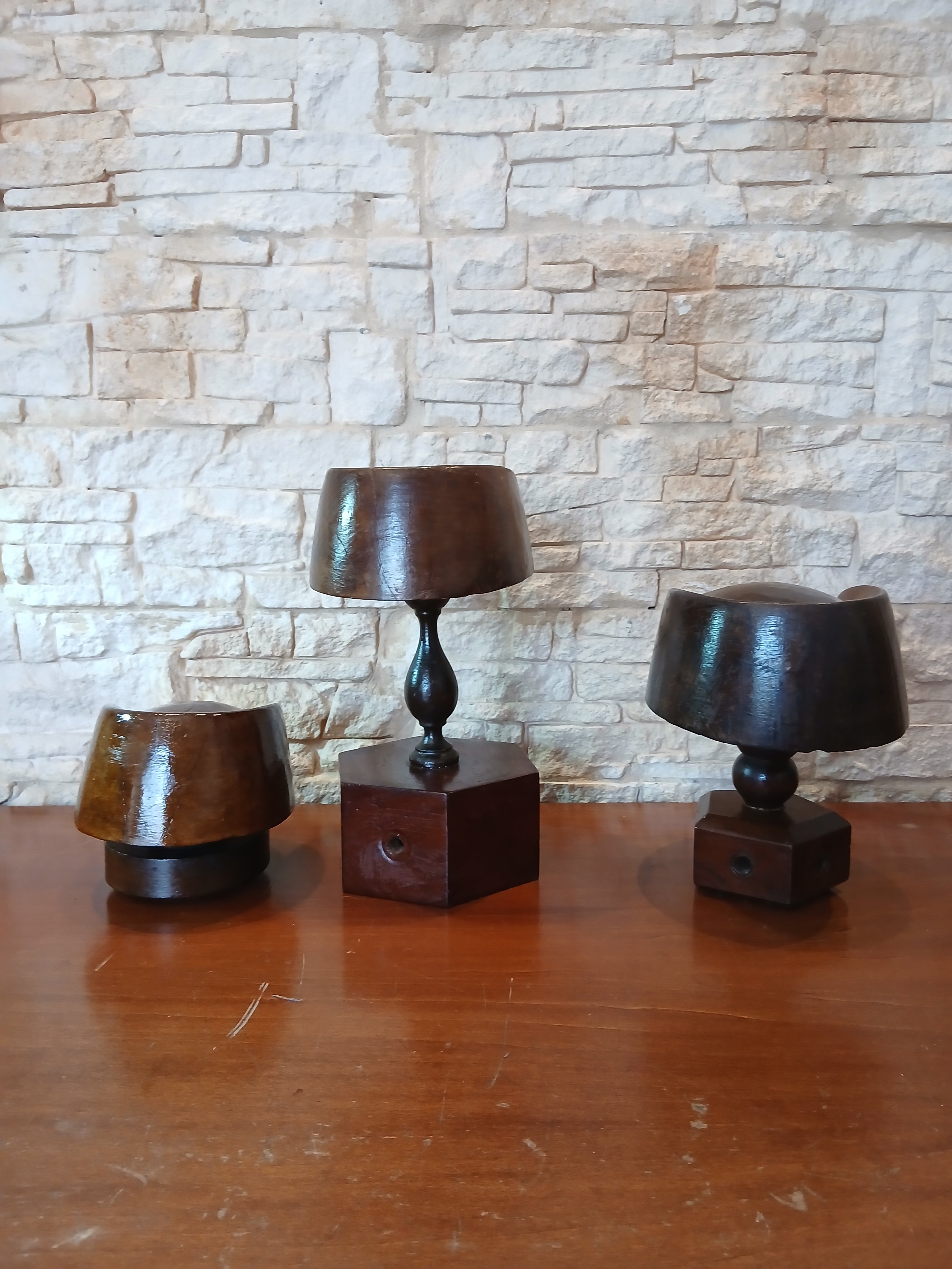 Set di tre stampi per cappelli